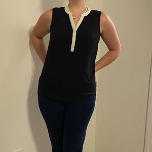 🌟 Talbots black and white sleeveless blouse